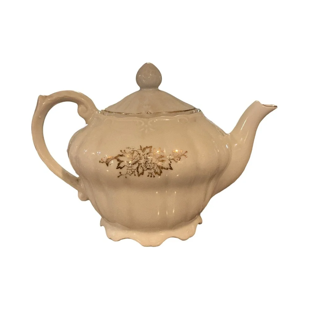Vintage Musical Ceramic Teapot Pink Rose‎ Gold Floral Scalloped Cream Porcelain
